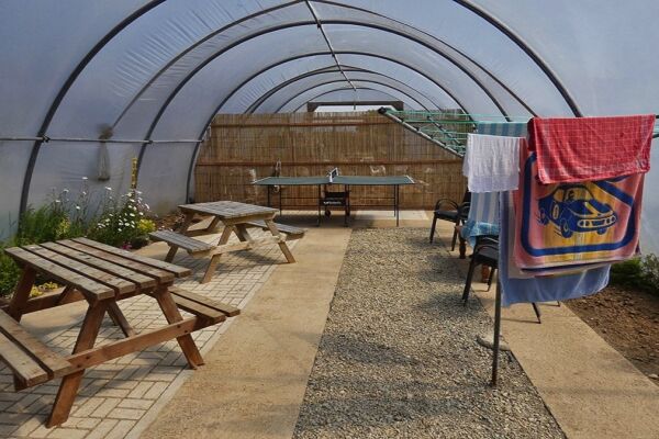Spring Meadow Farm campsite in Solva, Pembrokeshire
