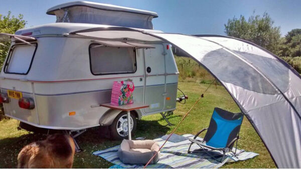 Cwrt Hen campsite in Newcastle Emlyn, Ceredigion