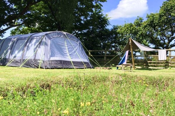 Brackenwood Glamping campsite in Holsworthy, Devon